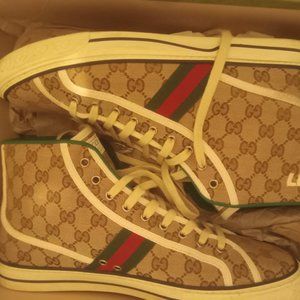 Gucci Shoes